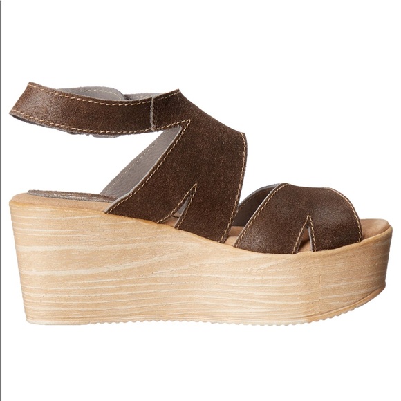 NIB Leather Stone Distressed Platform Wedge Sandal - Picture 5 of 5